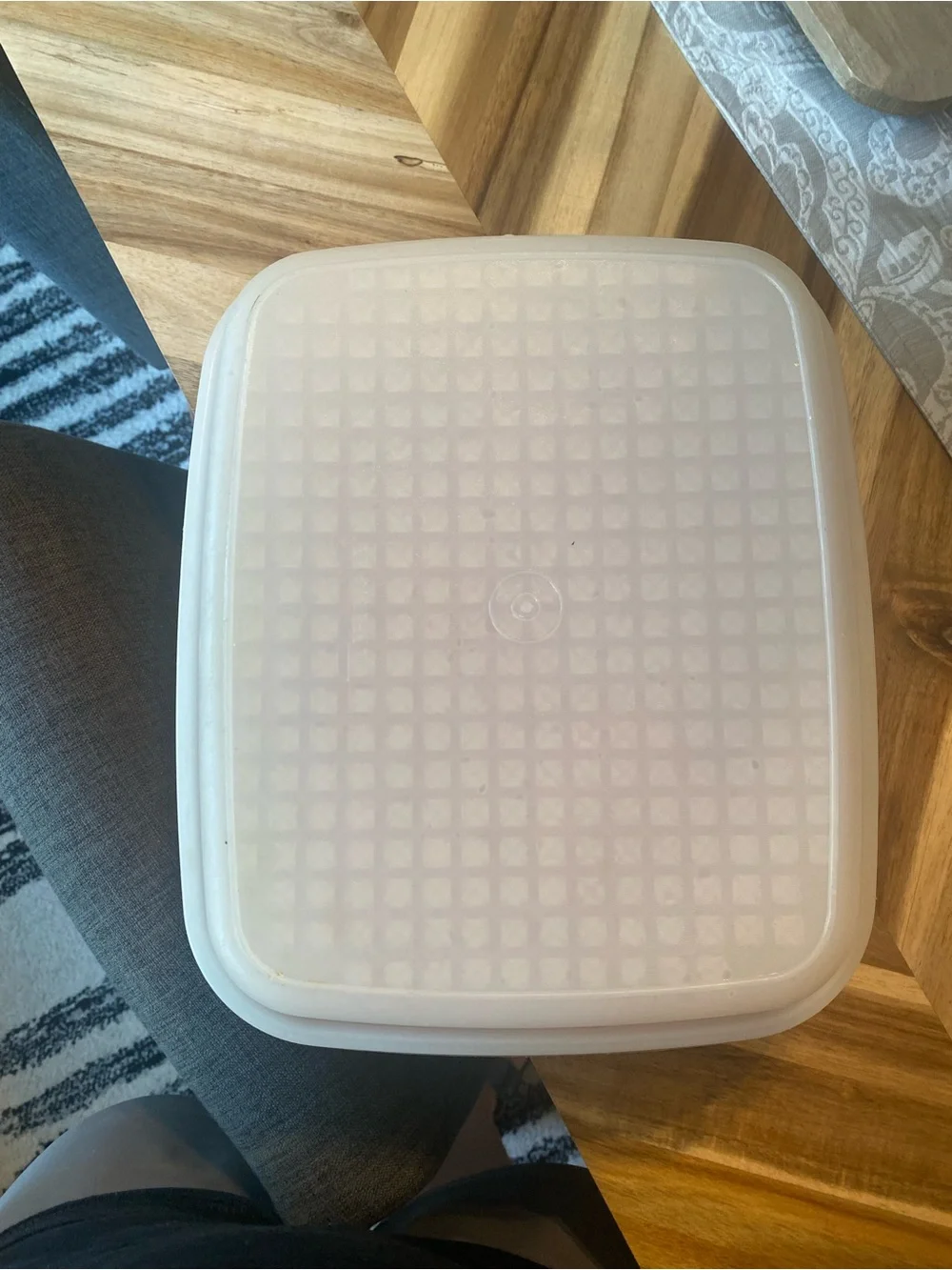 Vintage Tupperware Wet Marinade Container With Lid 10
